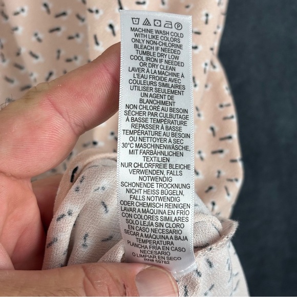 Adrianna Papell Cream Ruffled Flutter Sleeve Blouse Sz 1X - Picture 6 of 8